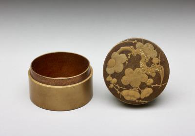 图片[3]-Circular lacquer box with plum blossom decor, Ch’ing dynasty-China Archive